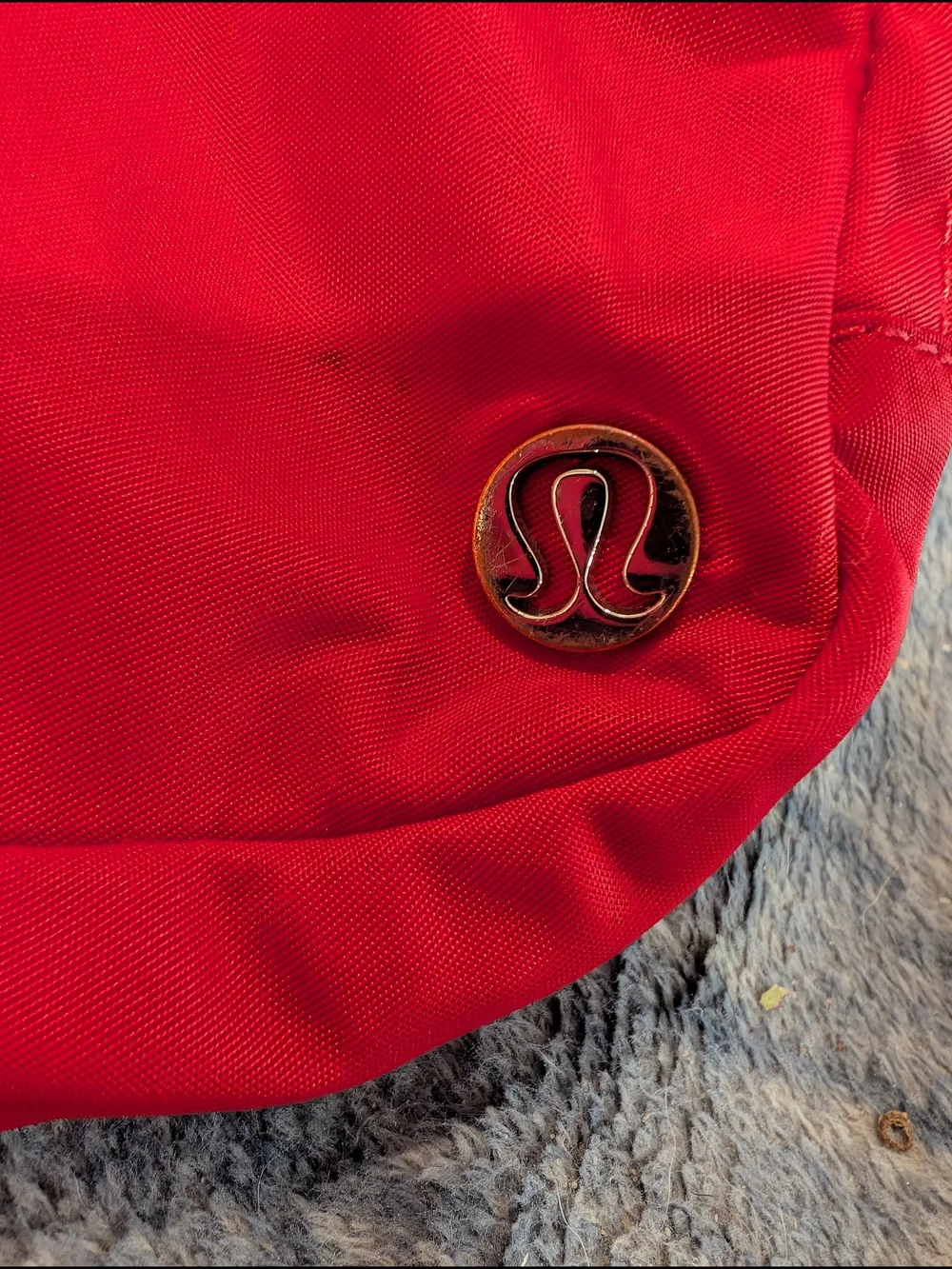 lululemon bright red Belt Bag with Mesh Interior - Picture 6 of 7